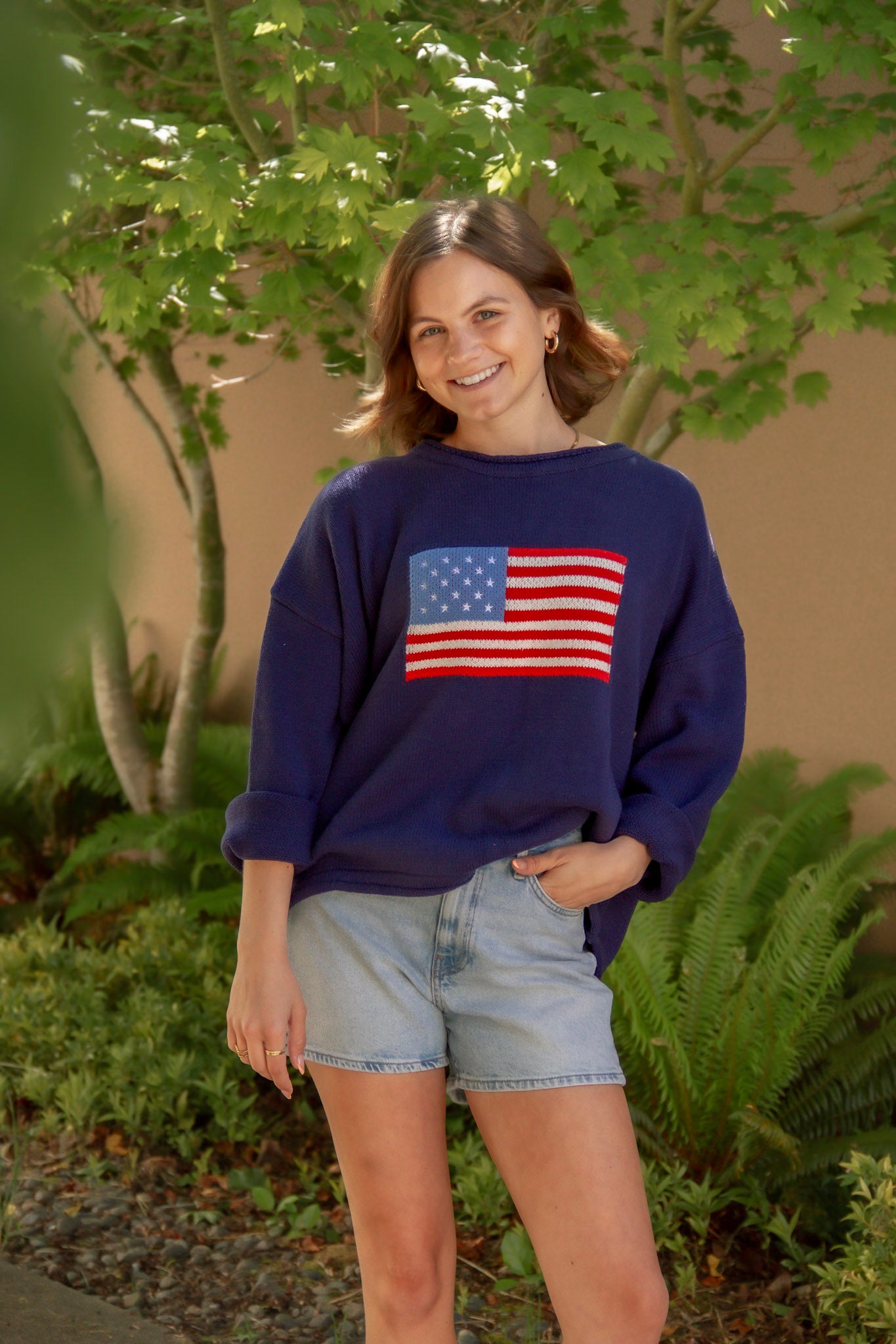 Navy  american flag long sleeve relaxed sweater crew neck with light wash shorts