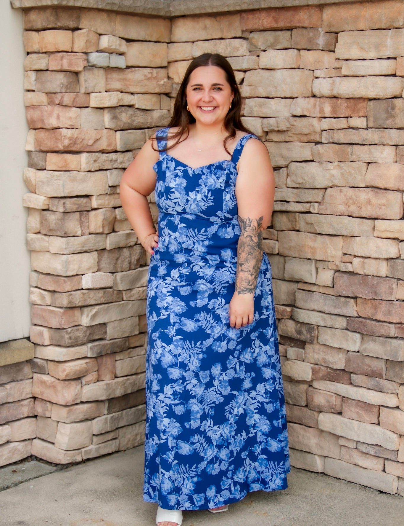 blue floral maxi dress with sweetheart neckline 
