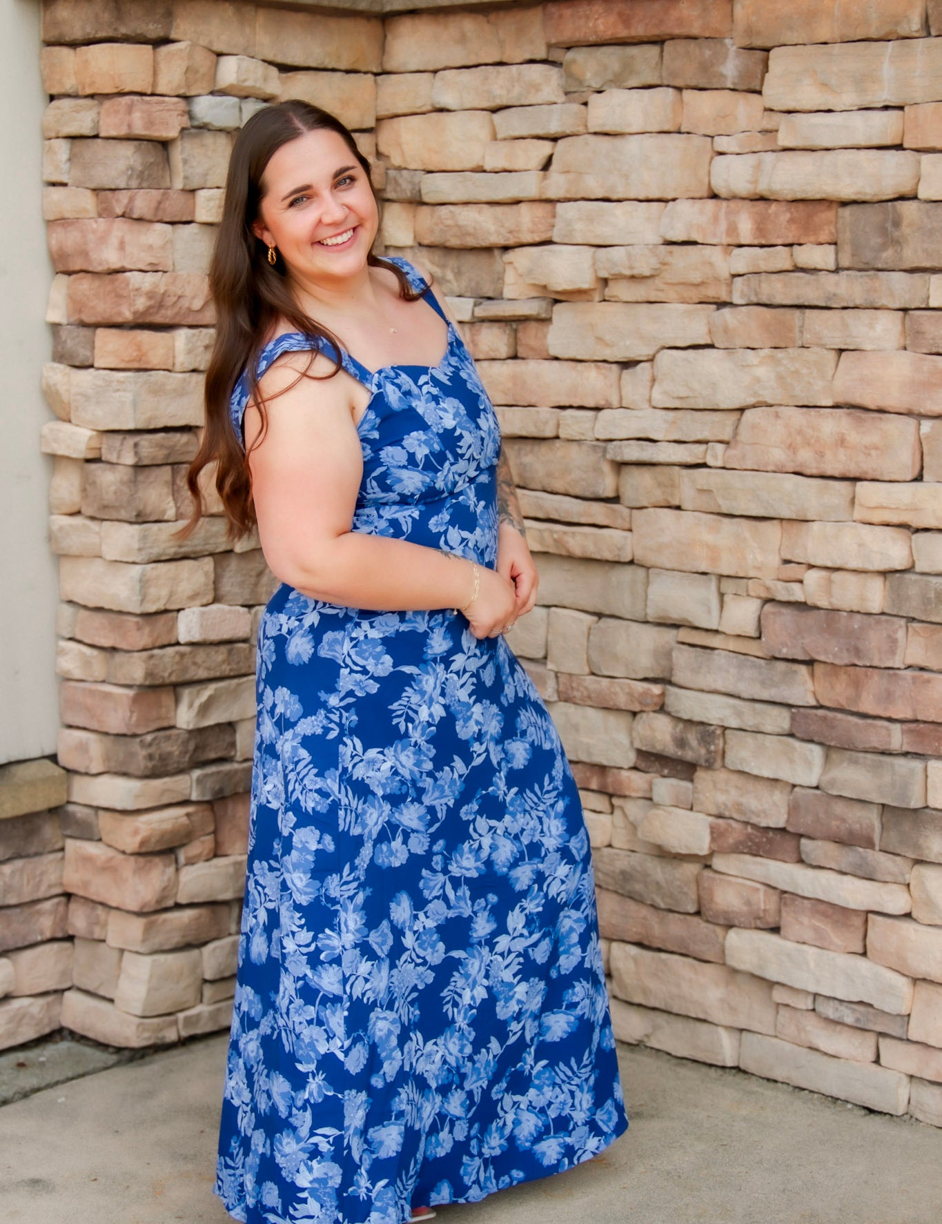 blue floral maxi dress with sweetheart neckline and smocked back