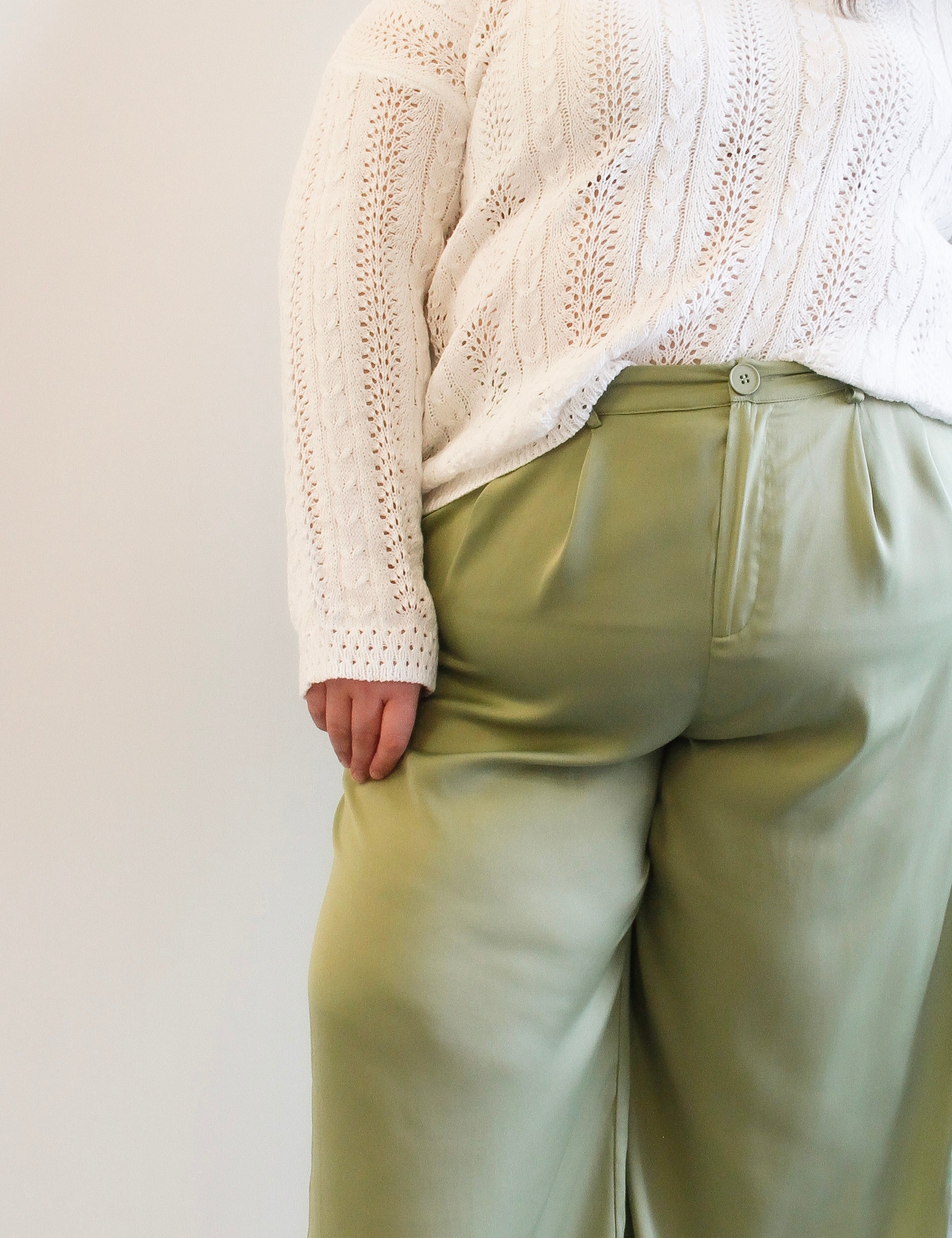 Juicy Pleated Pant