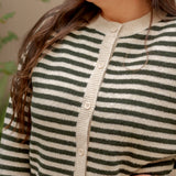 Cabin Cardi in Hunter Green
