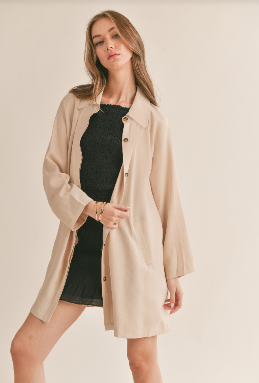 Relaxed Raglan Half Coat