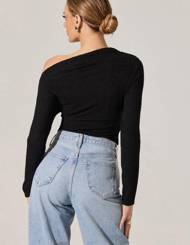 ASTR Off the Shoulder Textured Top