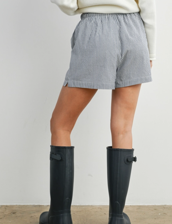 Eugene Stripe Drawstring Short - Navy Stripe