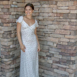 cream white and tan ditsy floral maxi dress with short sleeve