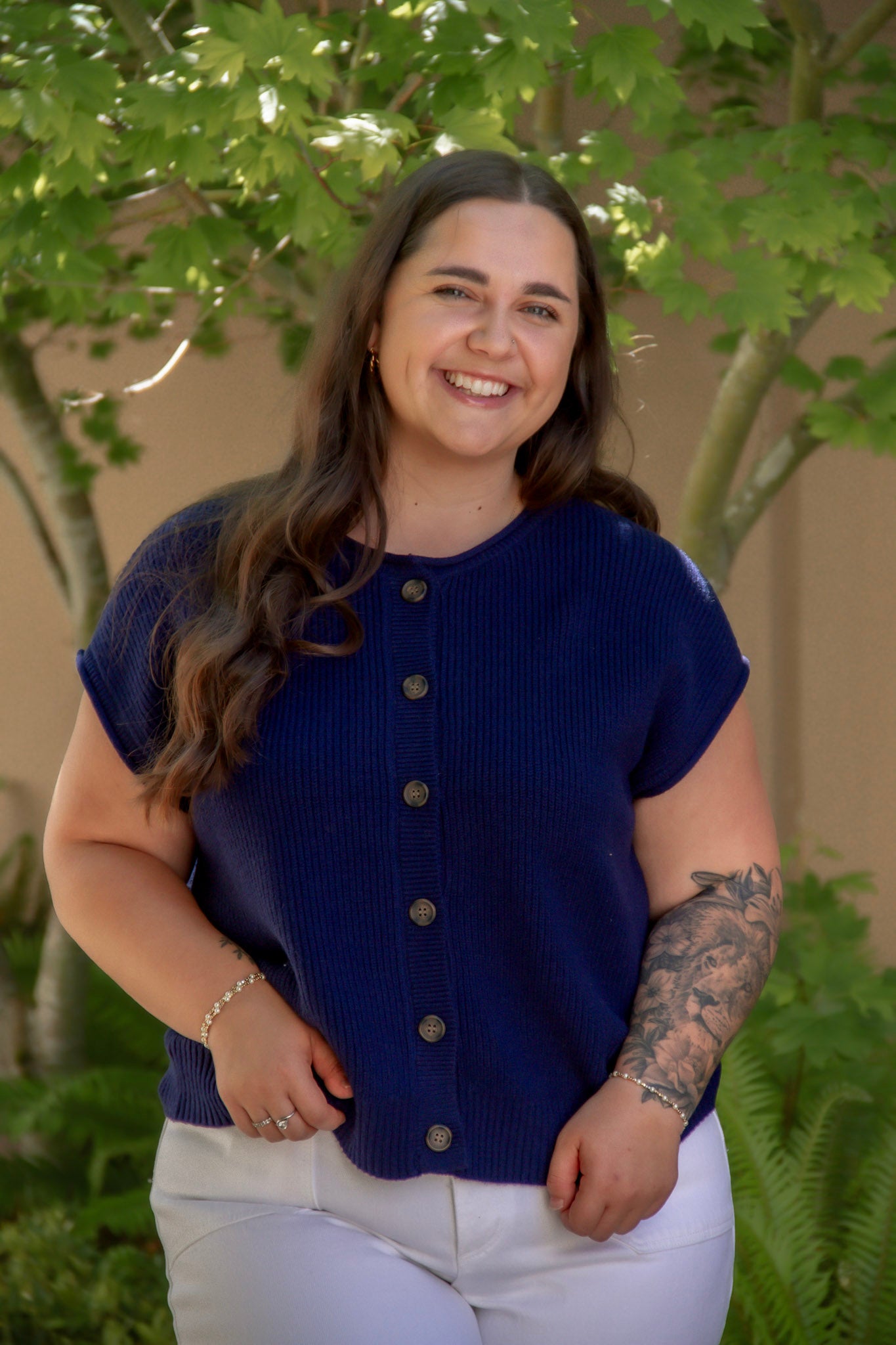 navy short sleeve tank sweater button up with white denim